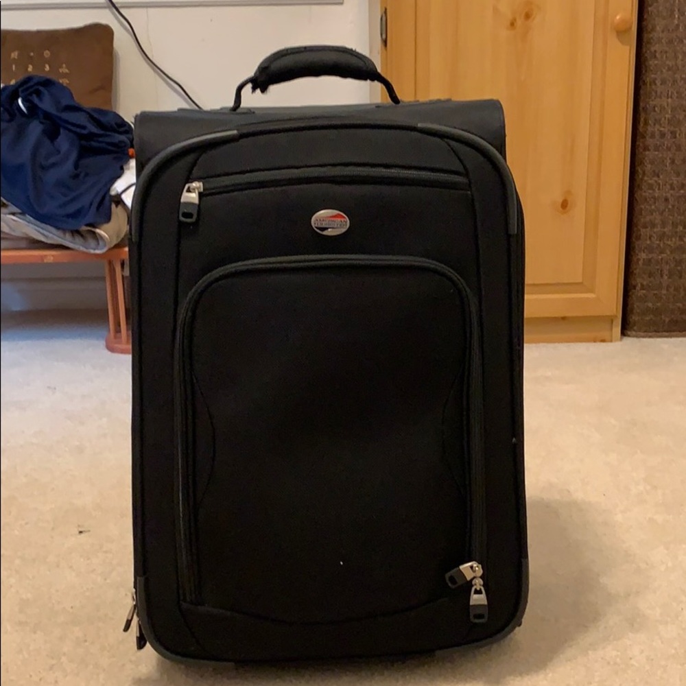 Black Unisex American Tourister Carry On Bag